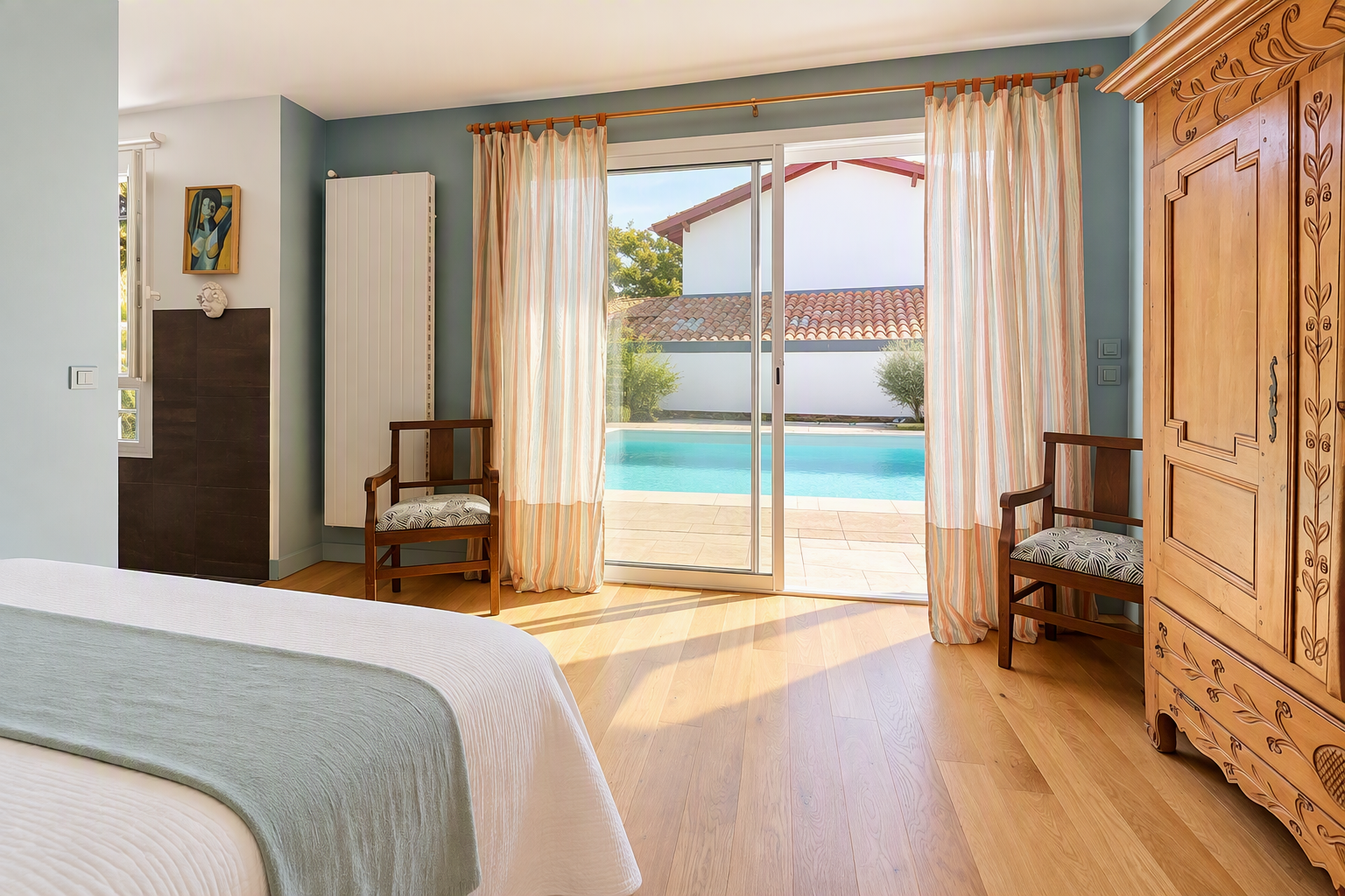 house 5 Rooms for sale on CIBOURE (64500)