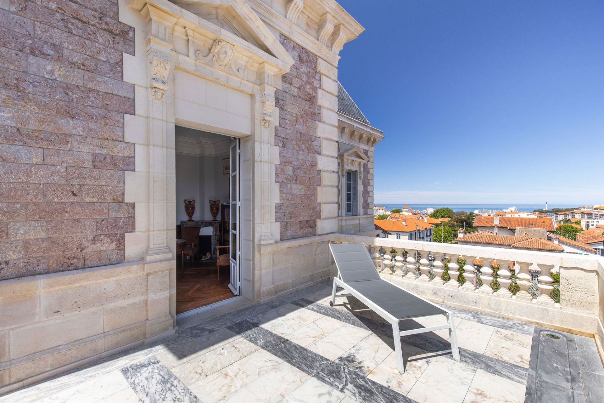 château 12 Pièces en location saisonnière sur BIARRITZ (64200)