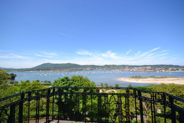 Vente Appartement Hendaye 5 Pièces 154 m²
