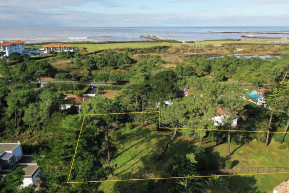 Vente Terrain Anglet 2100&nbsp;m²