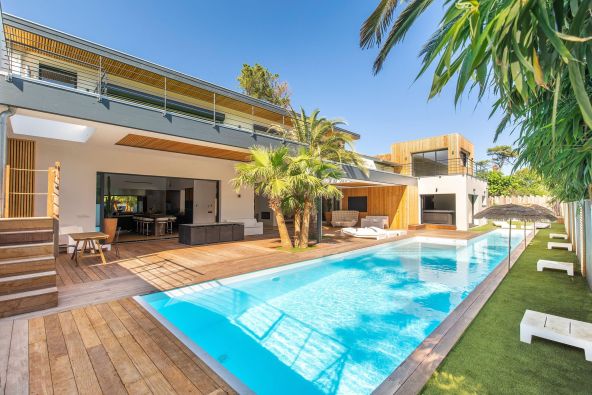 Vente Maison Anglet 8&nbsp;Pièces 460&nbsp;m²