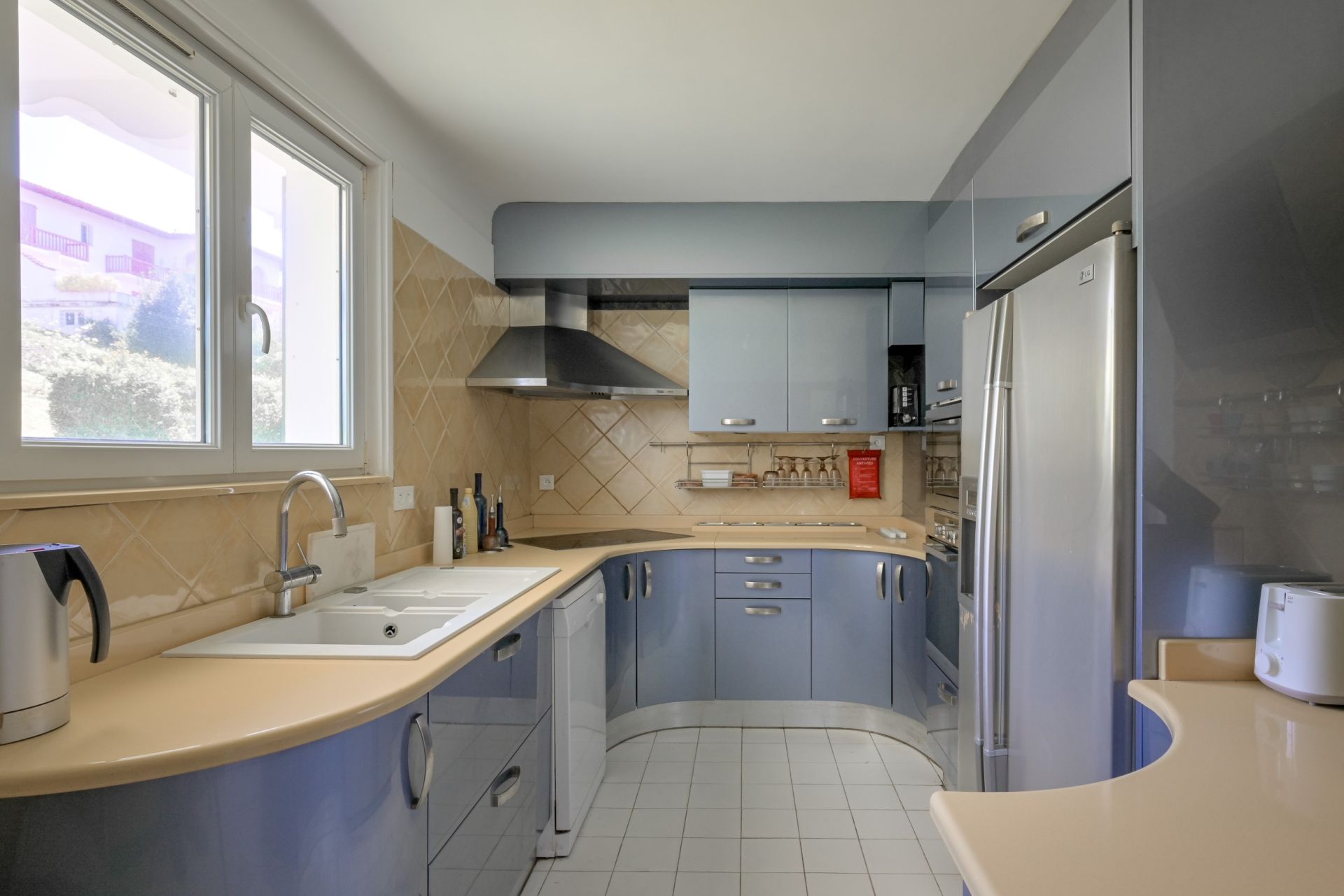 apartment 6 Rooms for sale on CIBOURE (64500)
