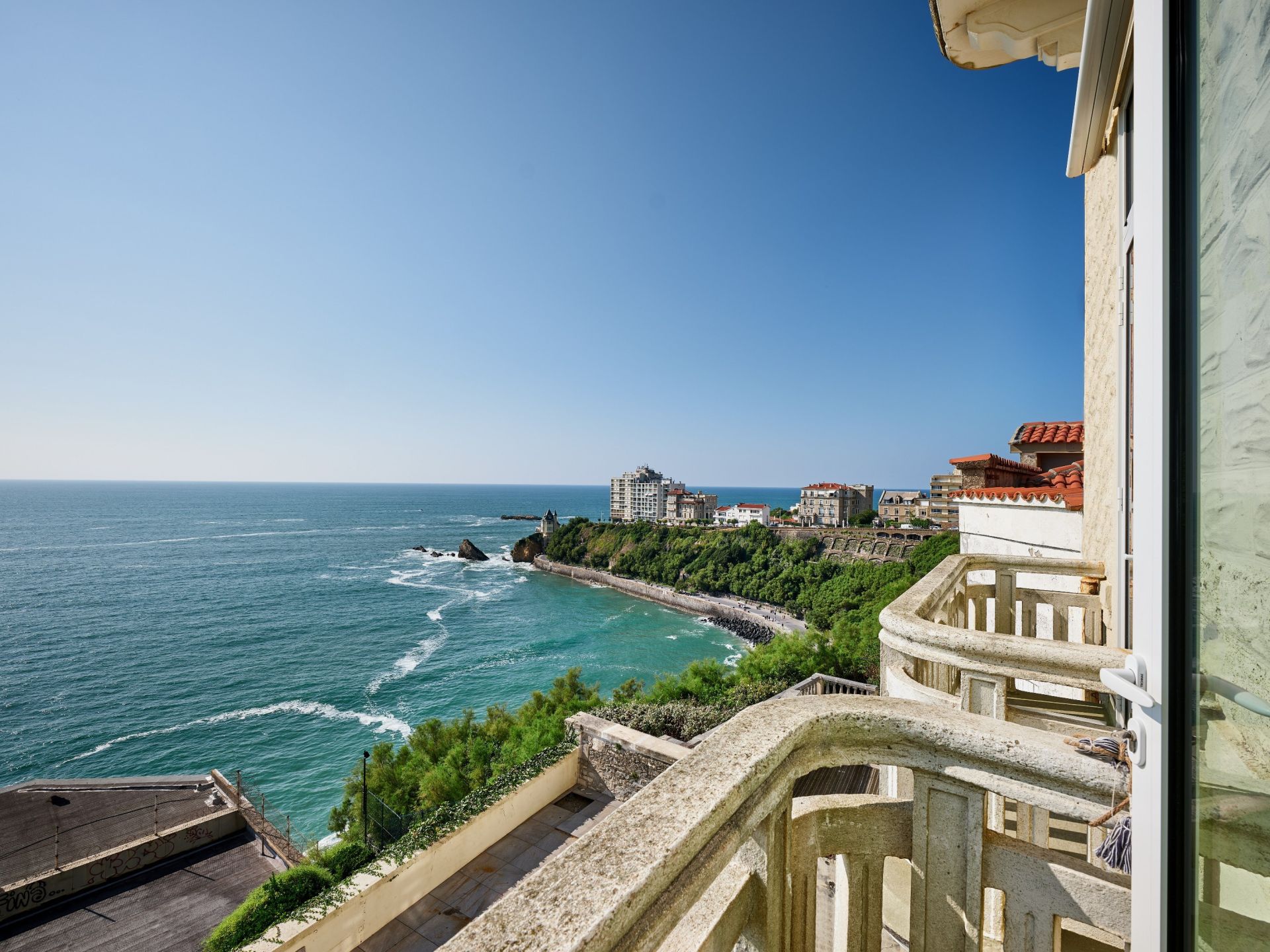 apartment 4 Rooms for sale on BIARRITZ (64200)