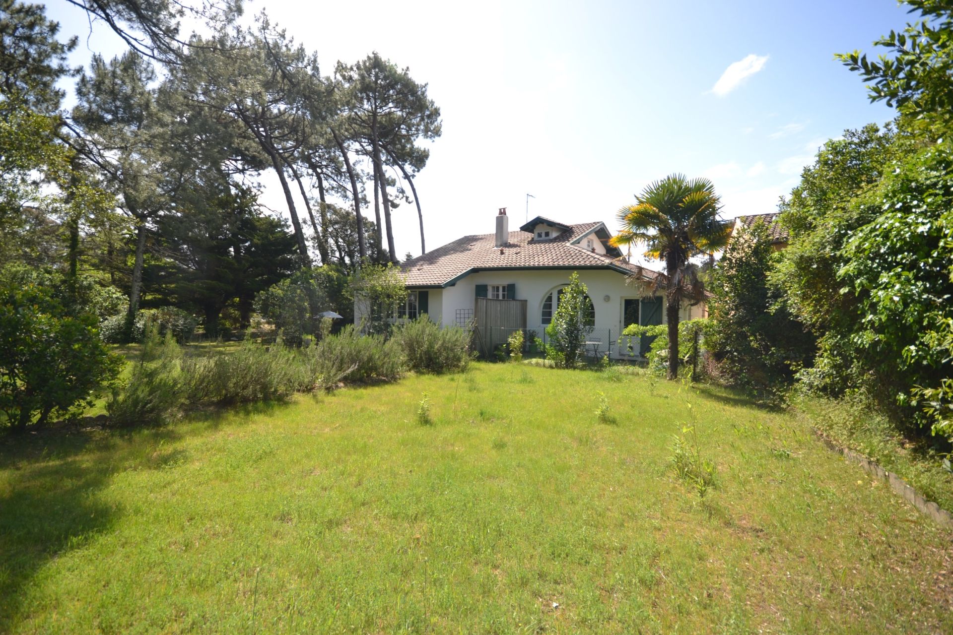 house 10 Rooms for sale on CAPBRETON (40130)