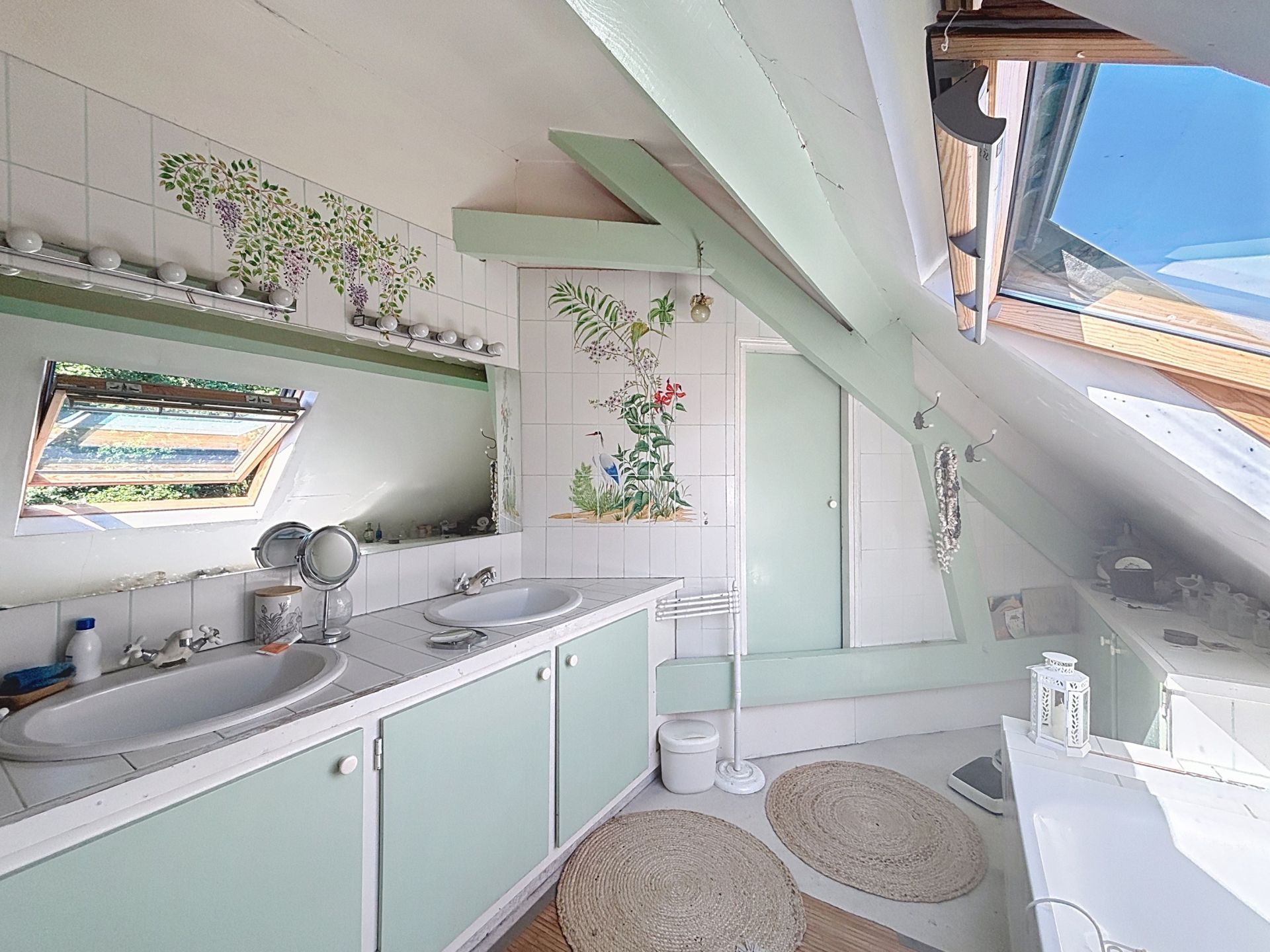 house 20 Rooms for sale on HAUT DE BOSDARROS (64800)