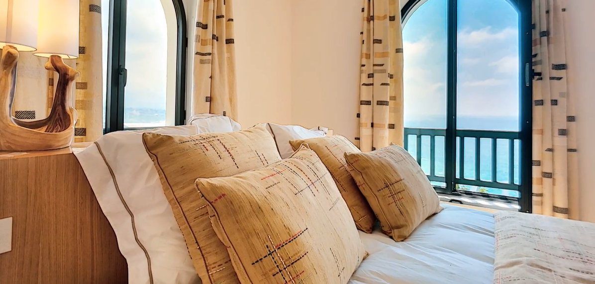 house 9 Rooms for sale on BIDART (64210)