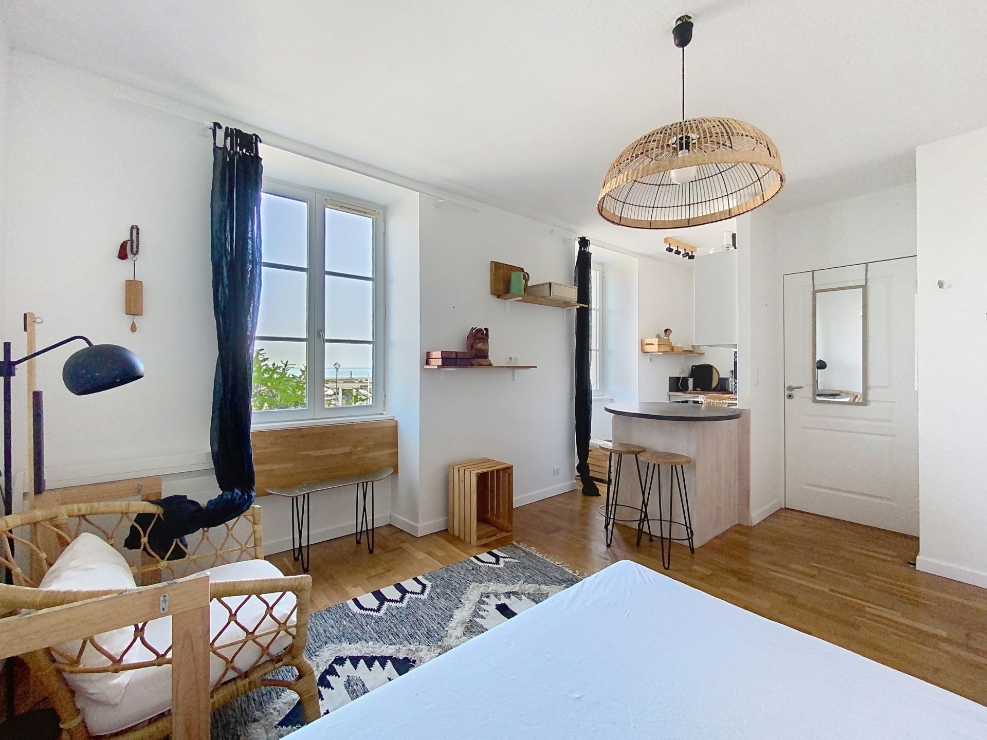 apartment 1 room for sale on GUETHARY (64210)