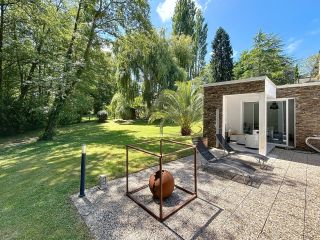 house 5 Rooms for sale on AHETZE (64210)