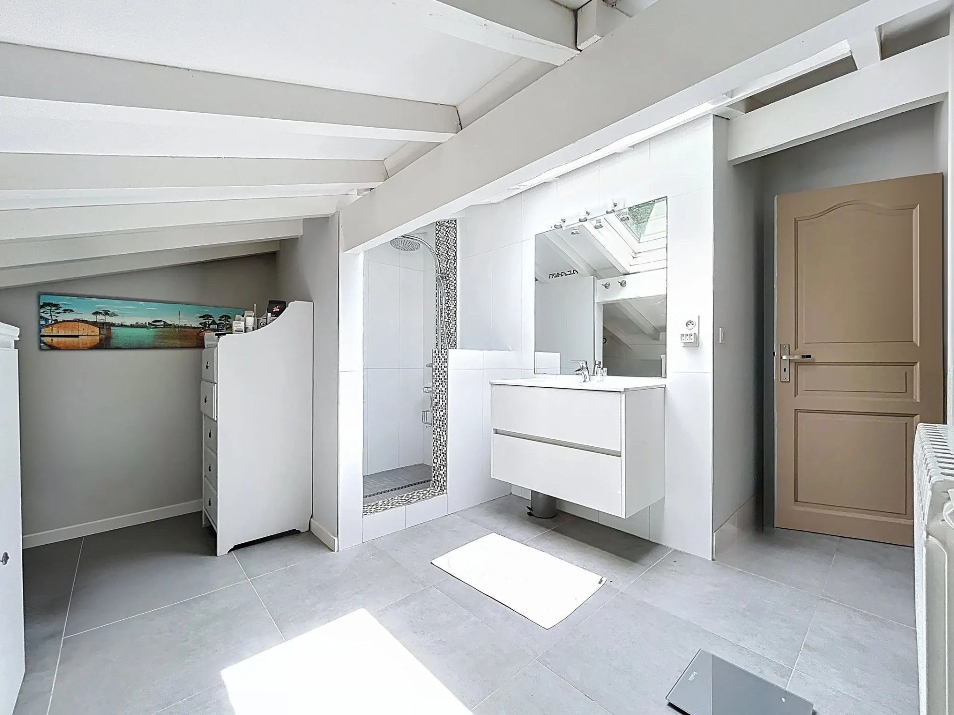 house 6 Rooms for sale on CIBOURE (64500)