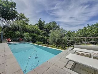 house 6 Rooms for sale on CIBOURE (64500)