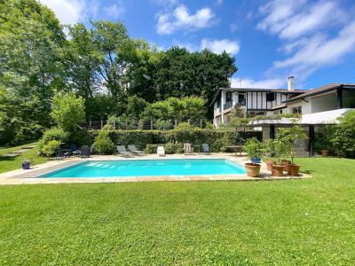Vente Maison Ascain 7 Pièces 250 m²