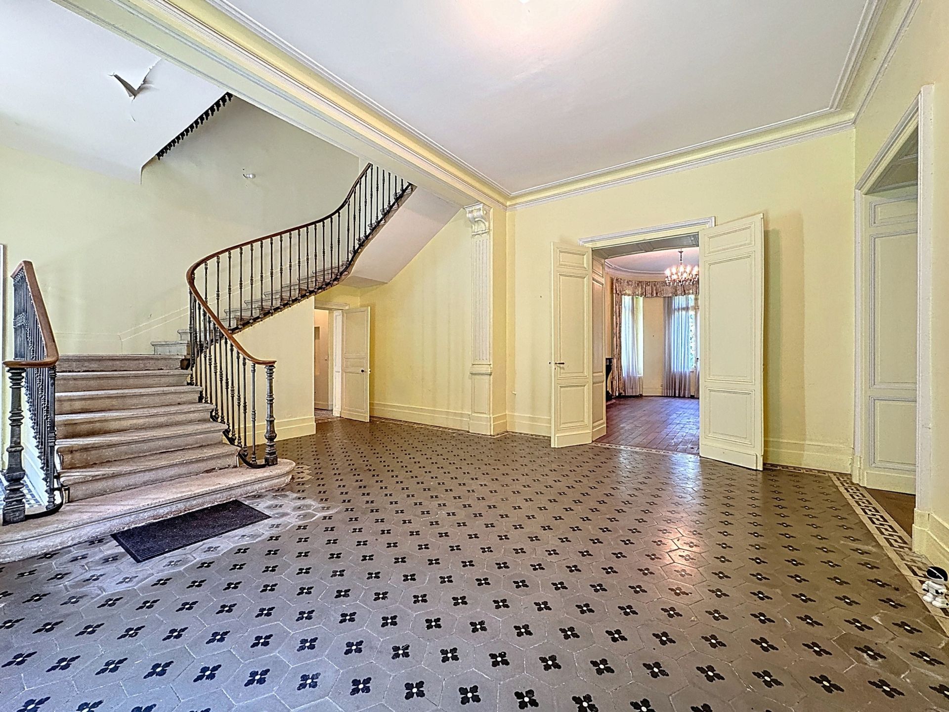 château 15 Pièces en vente sur DAX (40100)