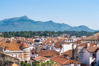 Entre tradition basque et douceur balnéaire