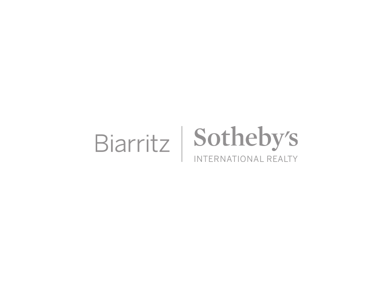 Vente Appartement Biarritz 4 Pièces 160 m²